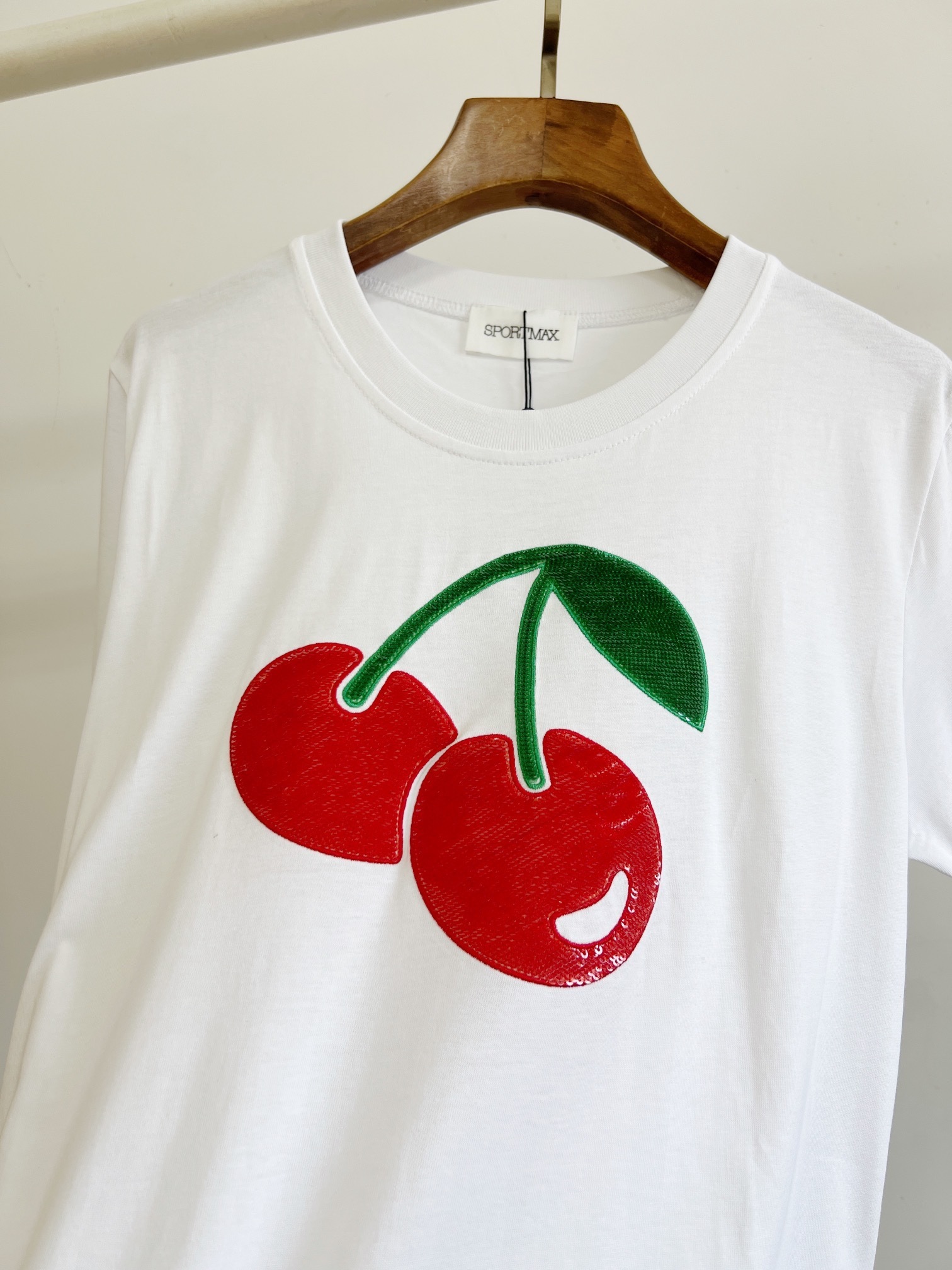 Womens TShirt High Quality mbroidered Cherry Bead Slices Short Sleeve Tshirt 230508
