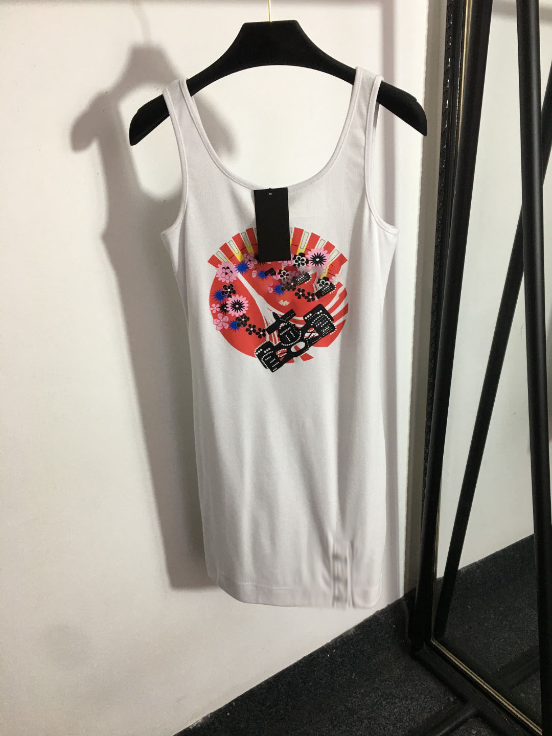 422 2023 Runway Dress Spring Summer Dress Brand Same Style Empire Crew Neck Sleeveless White Black Womens Dress Fashion 20231388
422 2023 Runway Dress Spring Summer Dress Brand Same Style Empire Crew Neck Sleeveless White Black Womens Dress Fashion 20231388