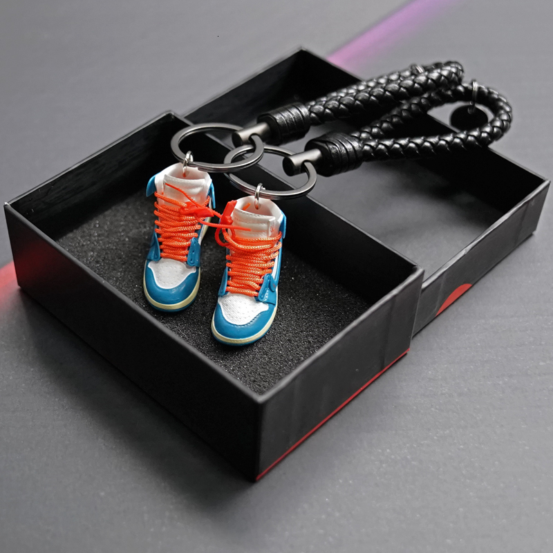 Keychains Lanyards Creative Gift Box Package Sneakers Model Set Mobile Phone Backpack Cute Pendant Couple Birthday 230508