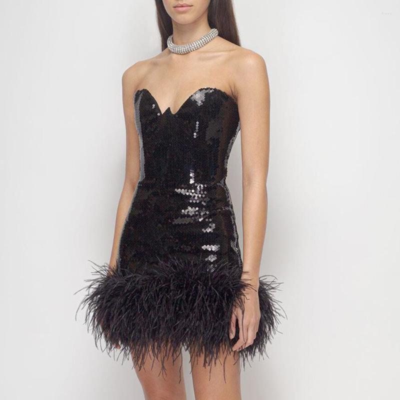 Casual Dresses 2023 Fashion Black Sequin Feather Dress European And American Women's Personalized Elastic Sexy
Casual Dresses 2023 Fashion Black Sequin Feather Dress European And American Women's Personalized Elastic Sexy