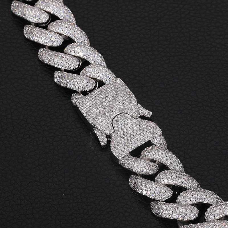 Hip Hop 20mm Iced Out Gold 4 Rows Zircon Chain Bracelet Copper Aaa+ Cubic Zirconia Stones Bracelets for Women Men Jewelry
Hip Hop 20mm Iced Out Gold 4 Rows Zircon Chain Bracelet Copper Aaa+ Cubic Zirconia Stones Bracelets for Women Men Jewelry