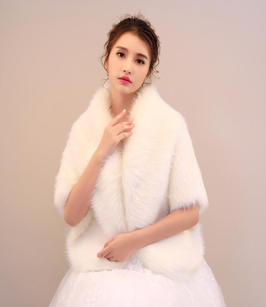 2022 Bridal Long Faux Fur Wraps Ivory Warm Shawls Elegant Princess Bolero Real As Picture Cover Up Cape Stole Shrugs5514543
2022 Bridal Long Faux Fur Wraps Ivory Warm Shawls Elegant Princess Bolero Real As Picture Cover Up Cape Stole Shrugs5514543