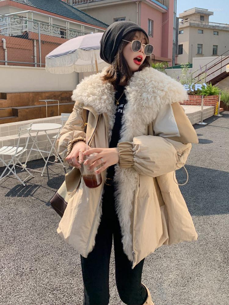Women' Trench Coats KBAT 2023 Winter Women' Down Jackets Patchwork Natural Fur Coat Oversized Female Puffer Jacket Bat Sleeve Loose, Khaki
Women' Trench Coats KBAT 2023 Winter Women' Down Jackets Patchwork Natural Fur Coat Oversized Female Puffer Jacket Bat Sleeve Loose, Khaki
