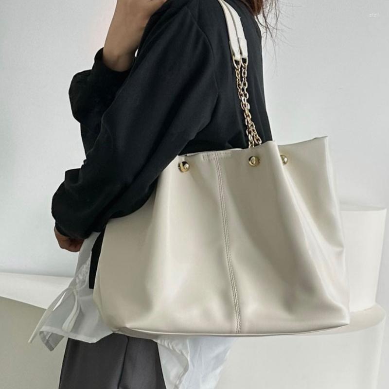 Evening Bags Simple Design Women Chain Shoulder Bag Fashion Female Pu Leather Top Handle Solid Color Ladies Large Tote Luxury Handbags, Beige 
Evening Bags Simple Design Women Chain Shoulder Bag Fashion Female Pu Leather Top Handle Solid Color Ladies Large Tote Luxury Handbags, Beige