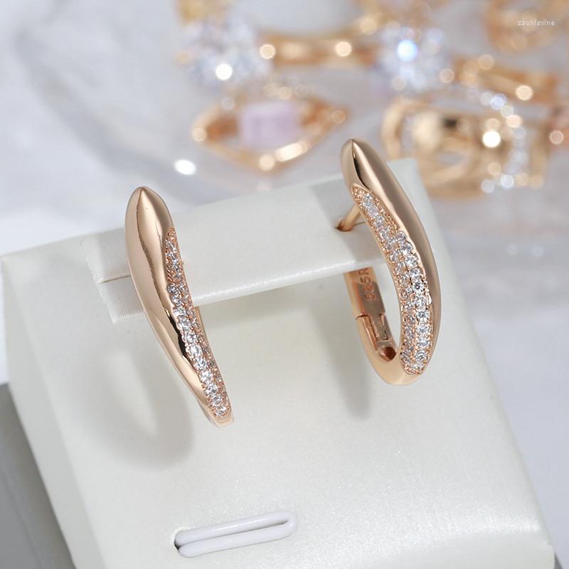 Dangle Earrings Elegant Smooth Metal Double Zircon English 585 Rose Gold Color Simple Design Jewelry Party Wedding Fashion
Dangle Earrings Elegant Smooth Metal Double Zircon English 585 Rose Gold Color Simple Design Jewelry Party Wedding Fashion