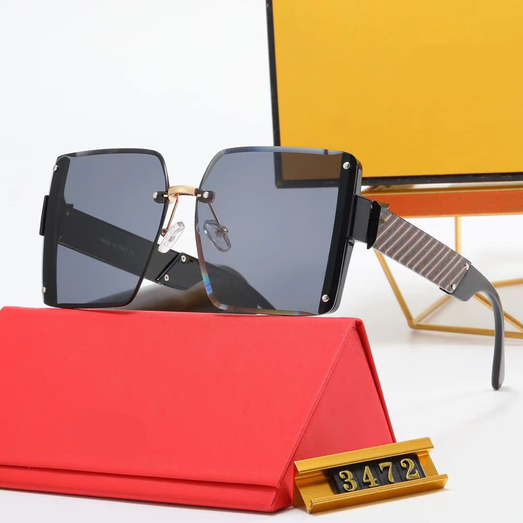 Hot Luxury Sunglasses for Man Woman Designer Summer Beach Goggles Shades Polarized Eyeglasses Black Vintage Oversized Sun Glasses of Women Male Sunglass with Box
Hot Luxury Sunglasses for Man Woman Designer Summer Beach Goggles Shades Polarized Eyeglasses Black Vintage Oversized Sun Glasses of Women Male Sunglass with Box