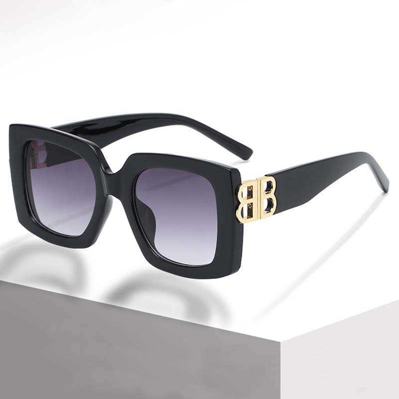 B family's large frame metal accessories foot silk fashionable and atmospheric style selfie sunglasses
B family's large frame metal accessories foot silk fashionable and atmospheric style selfie sunglasses