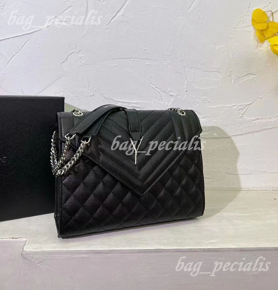 Fashion Shoulder bag Luxurys Designer Bag metal chain gold silver women Handbag Genuine Leather bag Flip cover diagonal Messenger Crossbody Handbag Purse
Fashion Shoulder bag Luxurys Designer Bag metal chain gold silver women Handbag Genuine Leather bag Flip cover diagonal Messenger Crossbody Handbag Purse