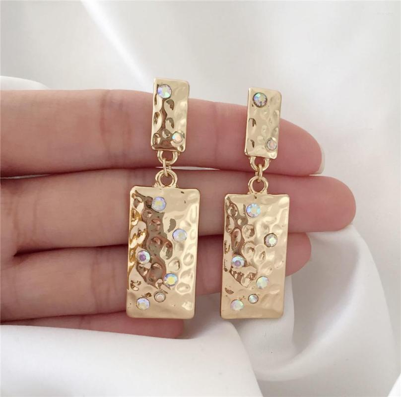 Dangle Earrings Pretty Gold Color Plating Shiny Stone Squre Linked Drop For Women Girl Casual Gorgeous BlingBling Jewelry Accessory
Dangle Earrings Pretty Gold Color Plating Shiny Stone Squre Linked Drop For Women Girl Casual Gorgeous BlingBling Jewelry Accessory