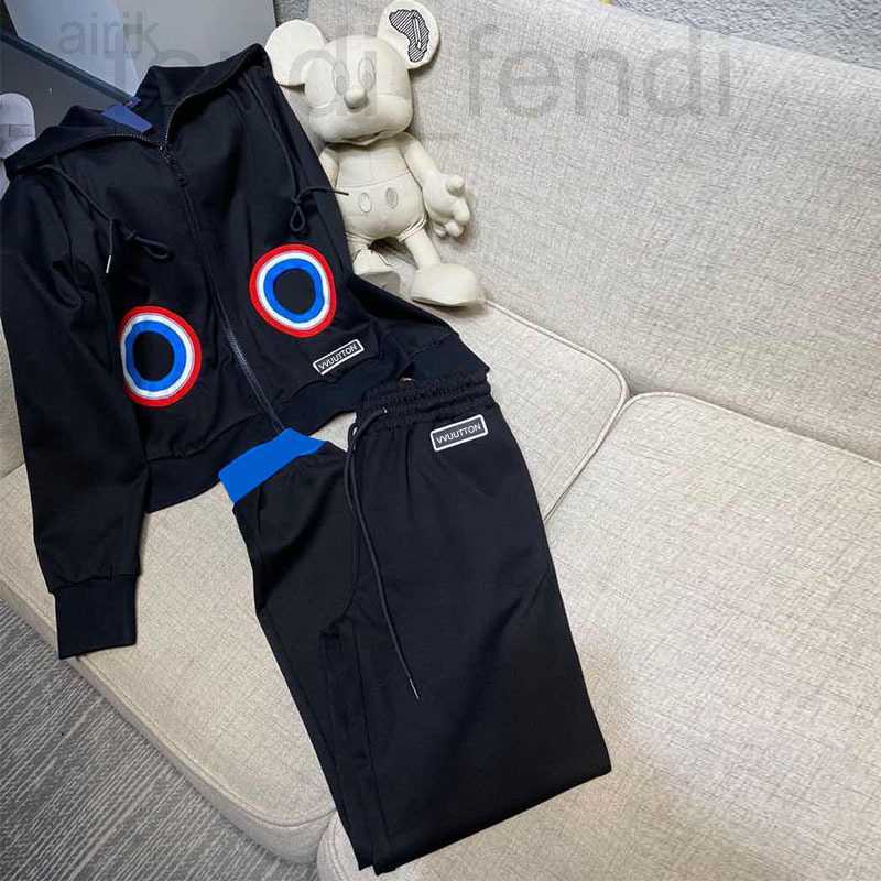 Women' Tracksuits luxurious Suit Cardigan Hoodie Classical Spring 23 SSCardigan Simple Casual Pant Fashion Black White Tracksuit Clothing Size -L NYLE
Women' Tracksuits luxurious Suit Cardigan Hoodie Classical Spring 23 SSCardigan Simple Casual Pant Fashion Black White Tracksuit Clothing Size -L NYLE