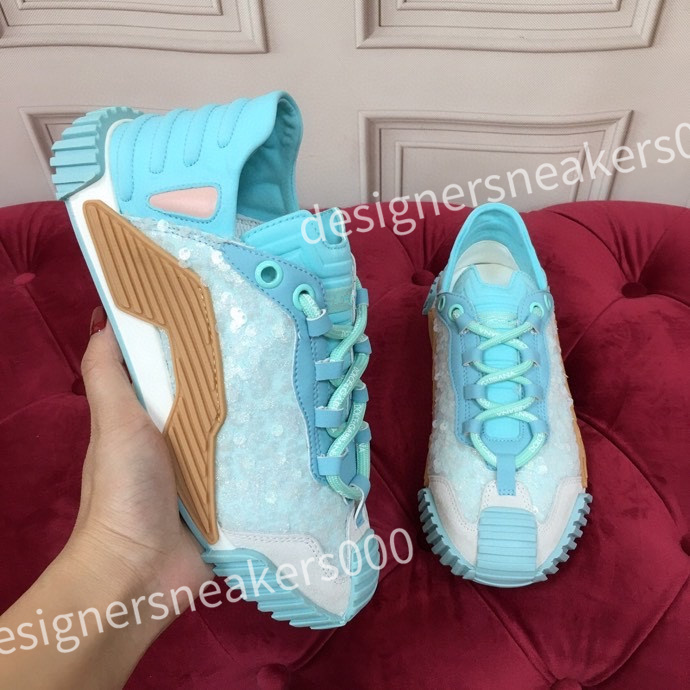 Hot Luxury Designer Woman Whites Casual Shoes Round Toe Lace Up shoes Comfortable Women Men Outdoor Sneakers Breathable Canvas, 02
Hot Luxury Designer Woman Whites Casual Shoes Round Toe Lace Up shoes Comfortable Women Men Outdoor Sneakers Breathable Canvas, 02
