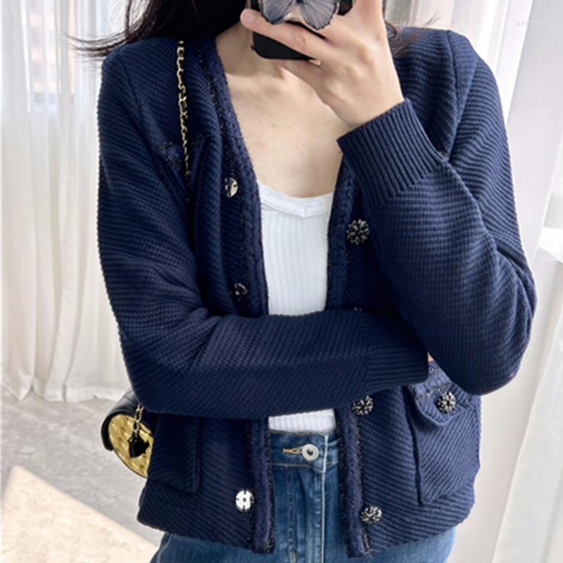 Women' Knits 2023 Women Sweater Cardigan Autumn Winter V-Neck Buttons Solid Pocket High Street Chic Stunning Fashion Design Elegant SP, Picture shown
Women' Knits 2023 Women Sweater Cardigan Autumn Winter V-Neck Buttons Solid Pocket High Street Chic Stunning Fashion Design Elegant SP, Picture shown