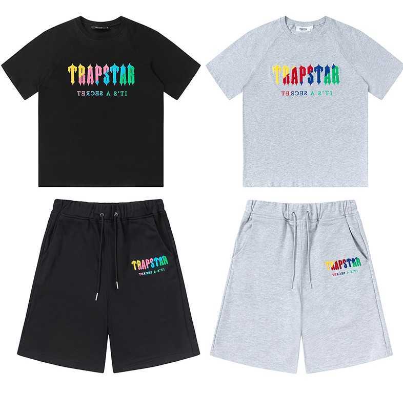 Designer Fashion Clothing Tshirt Tees Trend brand Trapstar Colorful Towel Embroidery Short Sleeve Tshirt Shorts Casual Youth Set Luxury Casual Cotton Streetwear S, Short sleeve grey
Designer Fashion Clothing Tshirt Tees Trend brand Trapstar Colorful Towel Embroidery Short Sleeve Tshirt Shorts Casual Youth Set Luxury Casual Cotton Streetwear S, Short sleeve grey