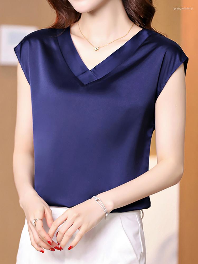 Women's Blouses V-Neck Satin Blouse Women Sleeveless Ladies Shirt Summer Tops Korean Fashion Womens Clothing Blusas Mujer De Moda 2023, Blue
Women's Blouses V-Neck Satin Blouse Women Sleeveless Ladies Shirt Summer Tops Korean Fashion Womens Clothing Blusas Mujer De Moda 2023, Blue