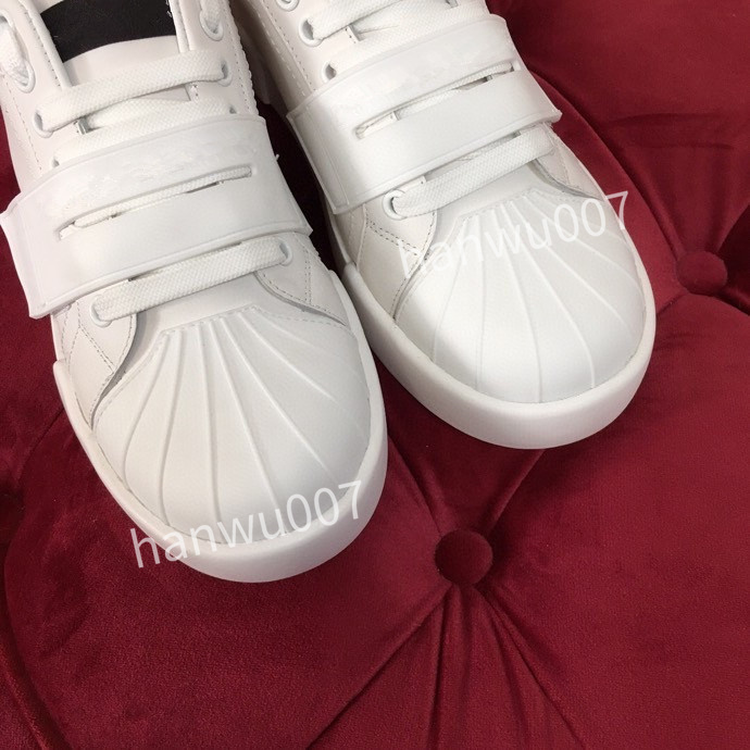 Women mens Brand Designer Shoes Runner Suede Leather Low-cut Shoes Black Slip-on Casual Shoes outdoor sports sneakers2023, 06
Women mens Brand Designer Shoes Runner Suede Leather Low-cut Shoes Black Slip-on Casual Shoes outdoor sports sneakers2023, 06