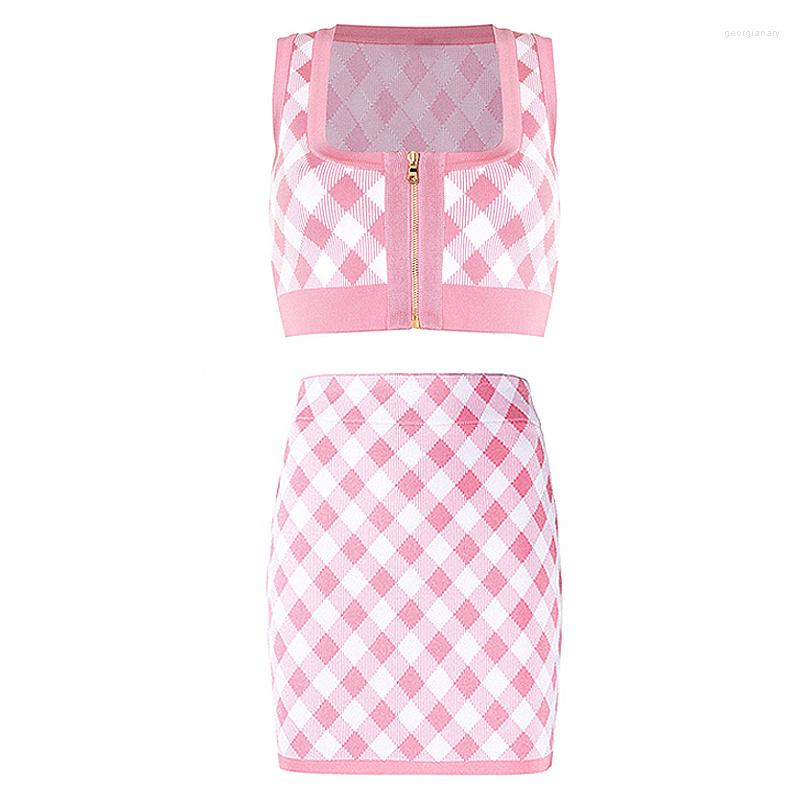 Skirts 0425 -XL High Quality 2023 Fashion Knitted Pink Plaid Sling Top Zipper Slim Bag Hip Mini Skirt Woman Casual Suit
Skirts 0425 -XL High Quality 2023 Fashion Knitted Pink Plaid Sling Top Zipper Slim Bag Hip Mini Skirt Woman Casual Suit