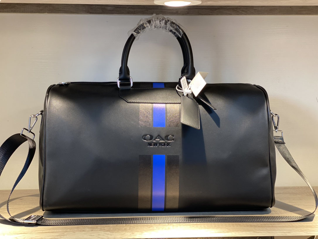 Designer brand leather travel bag short trip travel bag ladies hand luggage large capacity men's travel boarding handbag, Black
Designer brand leather travel bag short trip travel bag ladies hand luggage large capacity men's travel boarding handbag, Black