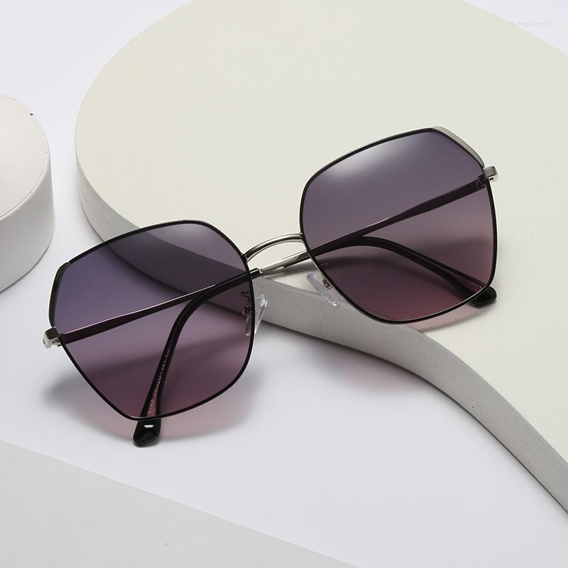 Sunglasses Fashion Square Women Big Purple Sun Glasses Female Mirror Shades Ladies Feminino
Sunglasses Fashion Square Women Big Purple Sun Glasses Female Mirror Shades Ladies Feminino