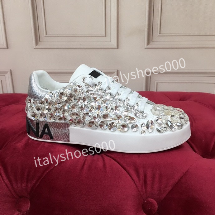 Brand Womens Plate-forme Shoes Designer Sneakers High Shoes Black White women Boot Fashion Trainers2023, 01
Brand Womens Plate-forme Shoes Designer Sneakers High Shoes Black White women Boot Fashion Trainers2023, 01