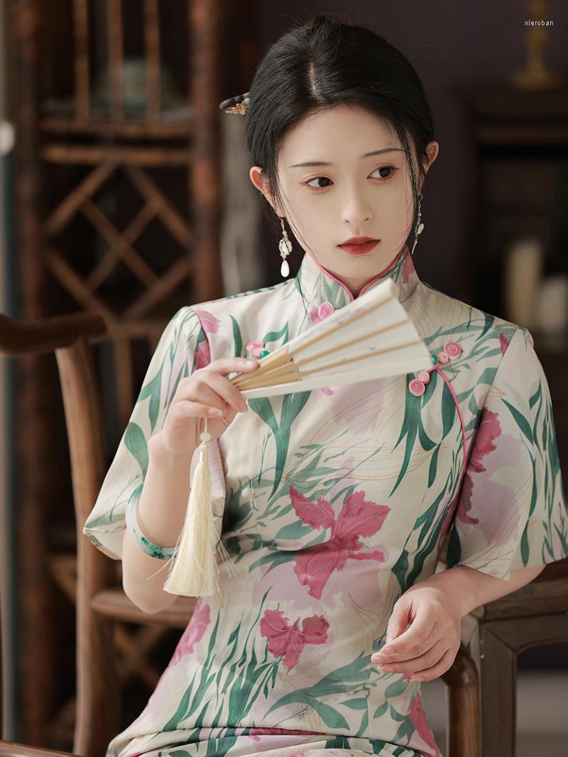 Ethnic Clothing Chinese Style National Floral Print Cheongsam Women Long Dress Short Sleeve Vintage Dresses
Ethnic Clothing Chinese Style National Floral Print Cheongsam Women Long Dress Short Sleeve Vintage Dresses