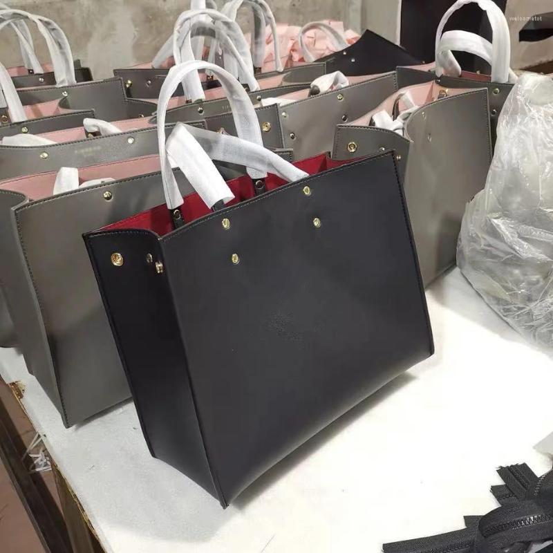 Evening Bags Fashion High Quality Deco Women Handbag Female Shoulder Bag Solid Messenger PU Leather Office Ladies Crossbody, Black
Evening Bags Fashion High Quality Deco Women Handbag Female Shoulder Bag Solid Messenger PU Leather Office Ladies Crossbody, Black
