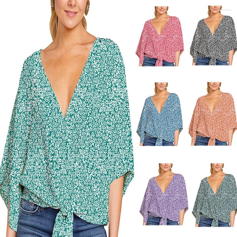 Women's Blouses Women Summer 3/4 Bell Sleeve Shirts Sexy Deep V-Neck Boho Floral Printed Blouse Tie Knot Bandage Front Solid Color Casual, Green
Women's Blouses Women Summer 3/4 Bell Sleeve Shirts Sexy Deep V-Neck Boho Floral Printed Blouse Tie Knot Bandage Front Solid Color Casual, Green