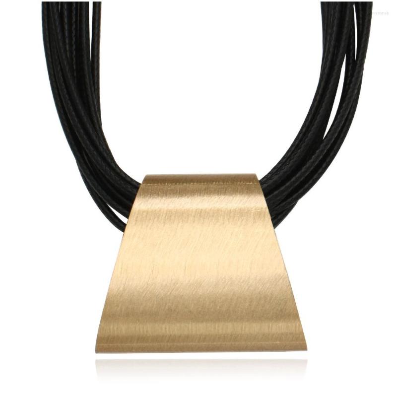 Choker HONGYE JEWELRY Big Bib Multilayer Black Pu Leather Necklace Women Man Punk Chokers
Choker HONGYE JEWELRY Big Bib Multilayer Black Pu Leather Necklace Women Man Punk Chokers