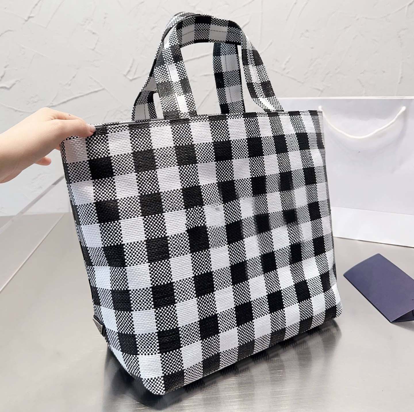 designer bag women tote bag luxury 2023 Knitted bag Summer leisure travel bag card holder, #12
designer bag women tote bag luxury 2023 Knitted bag Summer leisure travel bag card holder, #12