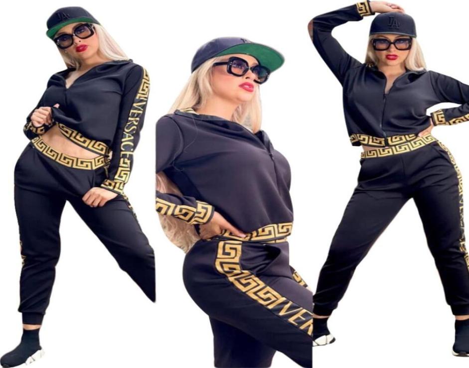 J2592 European and American women039s Tracksuits temperament simple fashion printing twopiece suit9778924, Black
J2592 European and American women039s Tracksuits temperament simple fashion printing twopiece suit9778924, Black