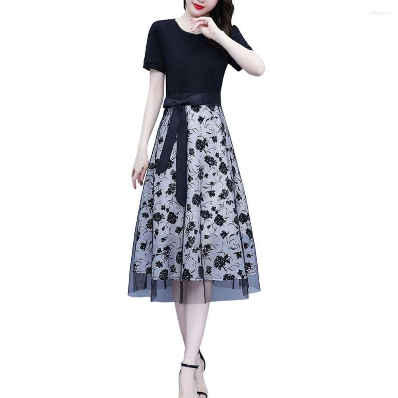 Casual Dresses Women Midi Dress Flower Printed Fake Two Piece Mesh Bow-knot Tight Waist Short Sleeves O Neck Party Summer Female Clothes, Black
Casual Dresses Women Midi Dress Flower Printed Fake Two Piece Mesh Bow-knot Tight Waist Short Sleeves O Neck Party Summer Female Clothes, Black