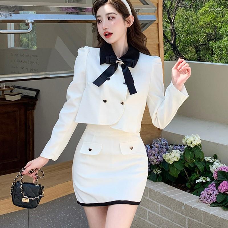Work Dresses Korean Women Fashion 2 Pieces Set Spring Elegant Sweet Bowknot White Long Sleeve Crop Top Bodycon Mini Skirts Lady Suit
Work Dresses Korean Women Fashion 2 Pieces Set Spring Elegant Sweet Bowknot White Long Sleeve Crop Top Bodycon Mini Skirts Lady Suit