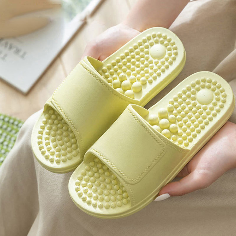 Slippers Non-slip Massage Slippers Women Indoor Slides PVC Home Slippers for Bathing Men Massage House Shoes Non-slip Sandals Bathroom 230509, Yellow
Slippers Non-slip Massage Slippers Women Indoor Slides PVC Home Slippers for Bathing Men Massage House Shoes Non-slip Sandals Bathroom 230509, Yellow