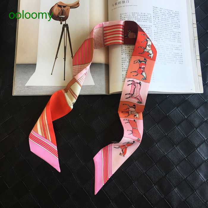 Hemres Designer Cravat Silk Small Strip Binding Handle Scarf Korean Version Ribbon Diagonal Twill Double Layered Multifunctional Headscarf ACBI
Hemres Designer Cravat Silk Small Strip Binding Handle Scarf Korean Version Ribbon Diagonal Twill Double Layered Multifunctional Headscarf ACBI