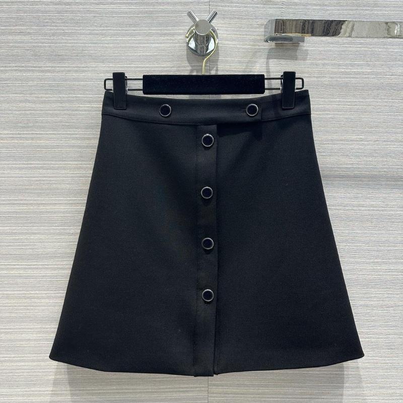 Skirts Classic Little Black Dress Elegant Temperament And Age-reducing Style. Go With Everything Stylish
Skirts Classic Little Black Dress Elegant Temperament And Age-reducing Style. Go With Everything Stylish