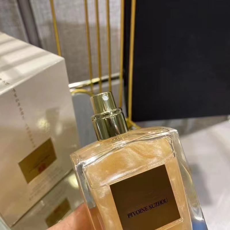 100ML unissex Perfumes 3.4OZ Spray floral peony pink bottle EDP High Quality fast ship
100ML unissex Perfumes 3.4OZ Spray floral peony pink bottle EDP High Quality fast ship