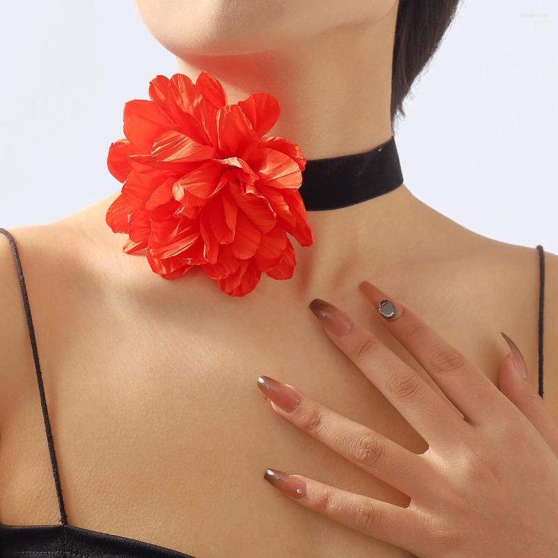 Choker Exaggerated Large Fluffy Fabric Flower Short Necklaces For Women Trendy French Romance Collar 2023 Fashion Jewelry Female
Choker Exaggerated Large Fluffy Fabric Flower Short Necklaces For Women Trendy French Romance Collar 2023 Fashion Jewelry Female
