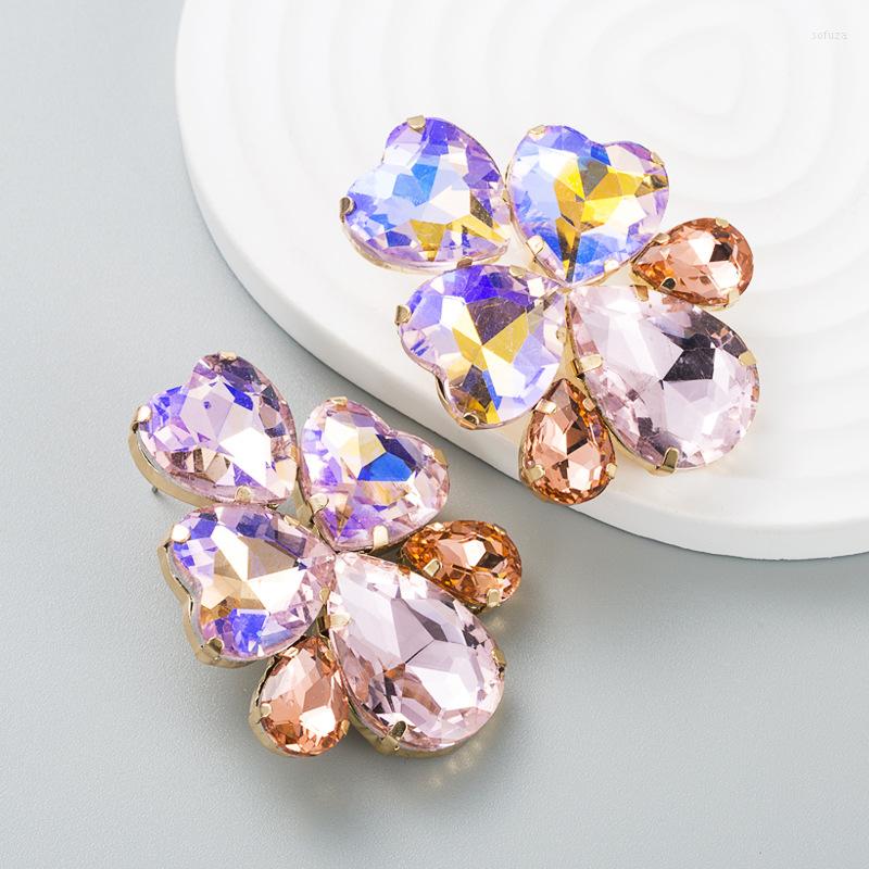 Stud Earrings Luxury Statement Shining Purple Fuchsia Crystals Zircons Exaggerated Women Fashion Jewelry
Stud Earrings Luxury Statement Shining Purple Fuchsia Crystals Zircons Exaggerated Women Fashion Jewelry