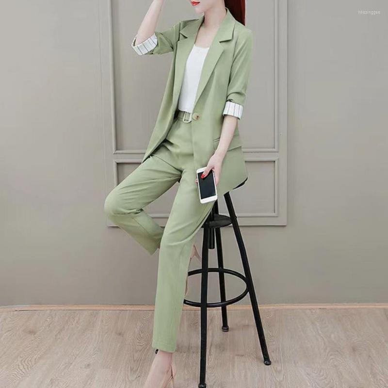Women's Two Piece Pants 3 Pcs/Set Women Coat Suit Anti-wrinkle Straight Meeting Breathable Business Trip Blazer Vest Trousers Set Garment, Pink
Women's Two Piece Pants 3 Pcs/Set Women Coat Suit Anti-wrinkle Straight Meeting Breathable Business Trip Blazer Vest Trousers Set Garment, Pink