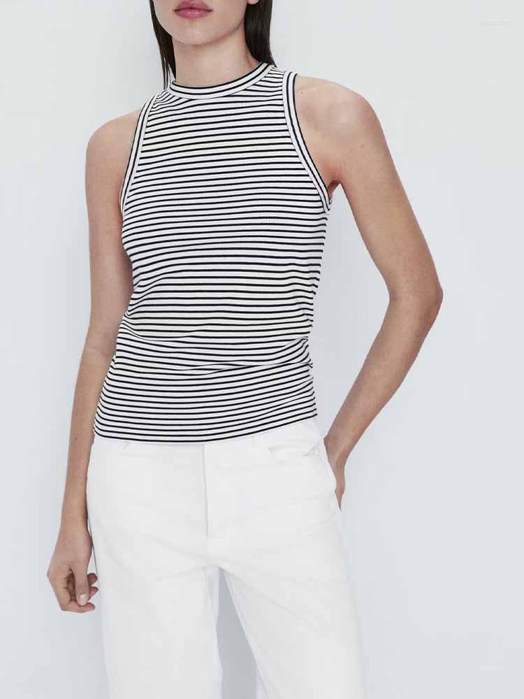 Women' Tanks Women Fashion Basic Style Black White Pinstripe Slim Tshirt Vest O Neck Sleeveless Female Waistcoat Chic 0680/379
Women' Tanks Women Fashion Basic Style Black White Pinstripe Slim Tshirt Vest O Neck Sleeveless Female Waistcoat Chic 0680/379