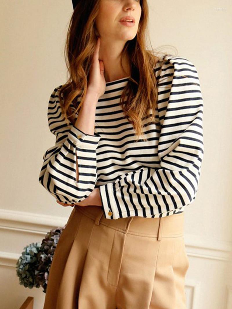 Women' T Shirts Women T-shirt Classic Stripes Simple Square Collar Loose Fit Tees Long Sleeve Cotton Casual Spring, Top
Women' T Shirts Women T-shirt Classic Stripes Simple Square Collar Loose Fit Tees Long Sleeve Cotton Casual Spring, Top