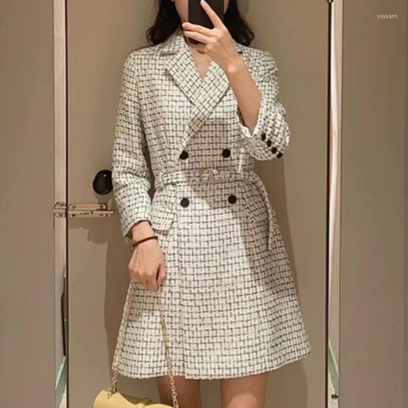 Casual Dresses Kuzuwata Japanese Stripe Robe Femme Autumn Winter Women 2023 Suit Style Vestidos Double Breasted Slim Waist Belt Dress, Beige
Casual Dresses Kuzuwata Japanese Stripe Robe Femme Autumn Winter Women 2023 Suit Style Vestidos Double Breasted Slim Waist Belt Dress, Beige