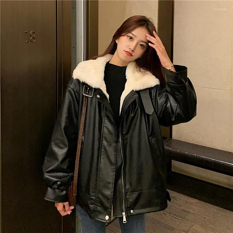 Women' Leather PU Parka Wear Out Plush MOTO Jacket Velvet Coat Thick Loose Black Korean Fashion Women 2023 Autumn Winter Aesthetic
Women' Leather PU Parka Wear Out Plush MOTO Jacket Velvet Coat Thick Loose Black Korean Fashion Women 2023 Autumn Winter Aesthetic