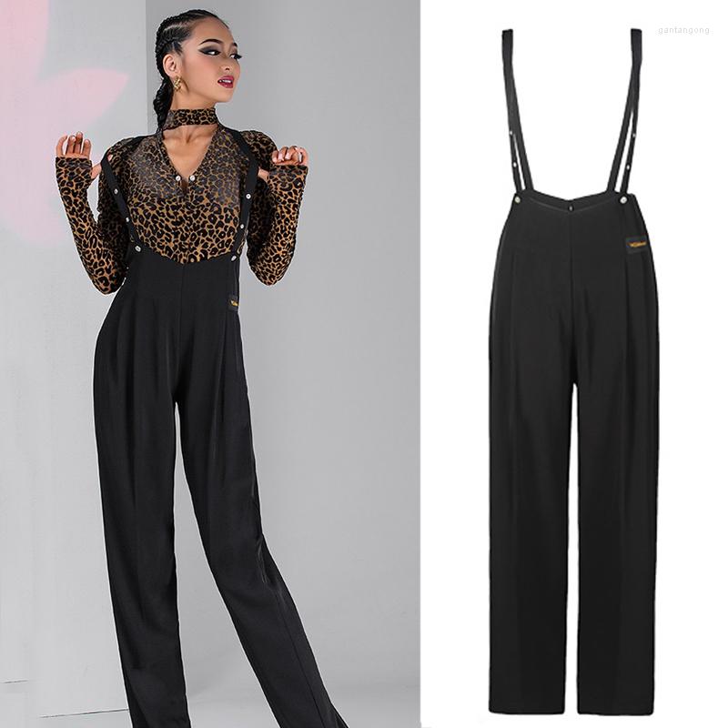 Stage Wear 2023 Shoulder Strap Overalls Modern Dance Trousers Latin Pants For Women National Standard Practice Clothes Dancewear SL5715, Black pants
Stage Wear 2023 Shoulder Strap Overalls Modern Dance Trousers Latin Pants For Women National Standard Practice Clothes Dancewear SL5715, Black pants