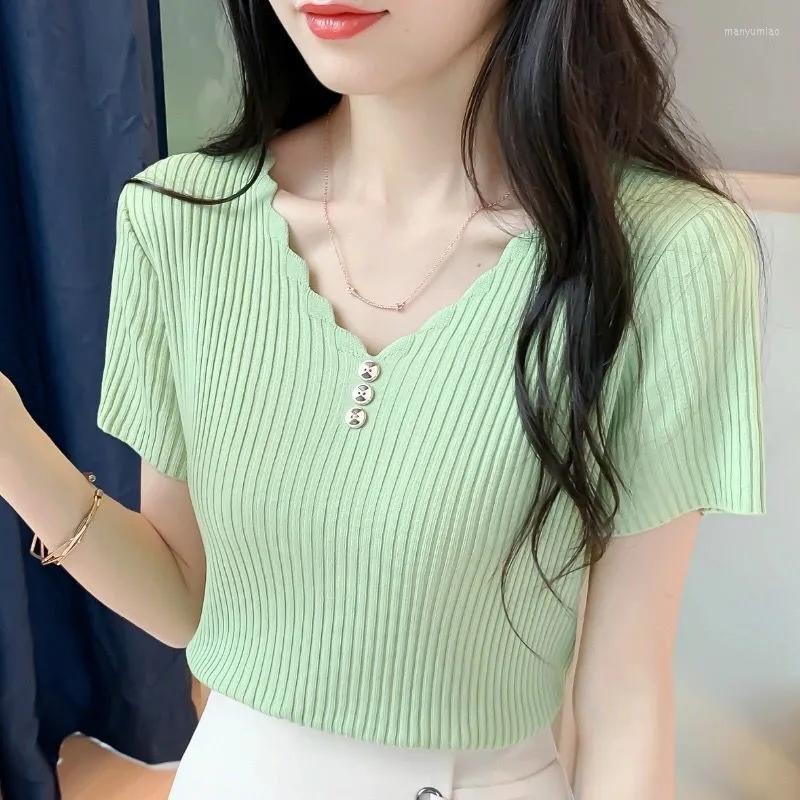 Women' T Shirts V-Neck Short Sleeve T-shirt Knit Top Elegant Button Blue Ice Silk Ribbed Summer Clothing Korean Fashion Loose Solid
Women' T Shirts V-Neck Short Sleeve T-shirt Knit Top Elegant Button Blue Ice Silk Ribbed Summer Clothing Korean Fashion Loose Solid