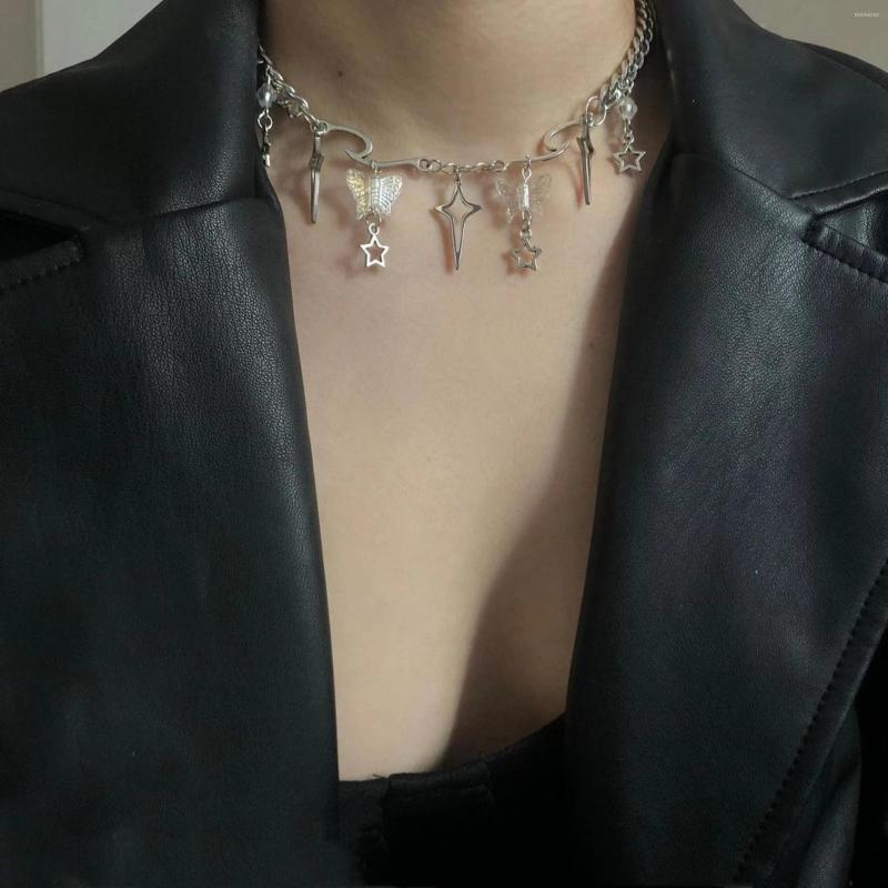 Chains Hip Hop Fashion Silver Color Clavicle Chain Girls Necklaces Geometric Stars Butterfly Pendant Punk Necklace For Women Bijoux
Chains Hip Hop Fashion Silver Color Clavicle Chain Girls Necklaces Geometric Stars Butterfly Pendant Punk Necklace For Women Bijoux