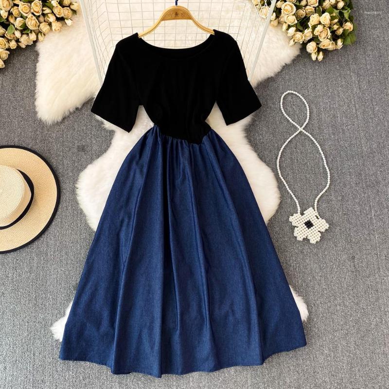 Party Dresses 2023 Summer French Hepburn Short Sleeves Round Neck Waist Wrapped Mid Length Denim A-line Dress, Black
Party Dresses 2023 Summer French Hepburn Short Sleeves Round Neck Waist Wrapped Mid Length Denim A-line Dress, Black