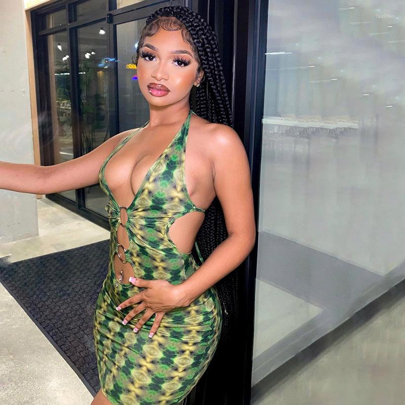 Casual Dresses American Style Sexy Spicy Girl Open Back Lashing Rope Suspender Dress Women' Green Vintage Print Pleated A-line
Casual Dresses American Style Sexy Spicy Girl Open Back Lashing Rope Suspender Dress Women' Green Vintage Print Pleated A-line