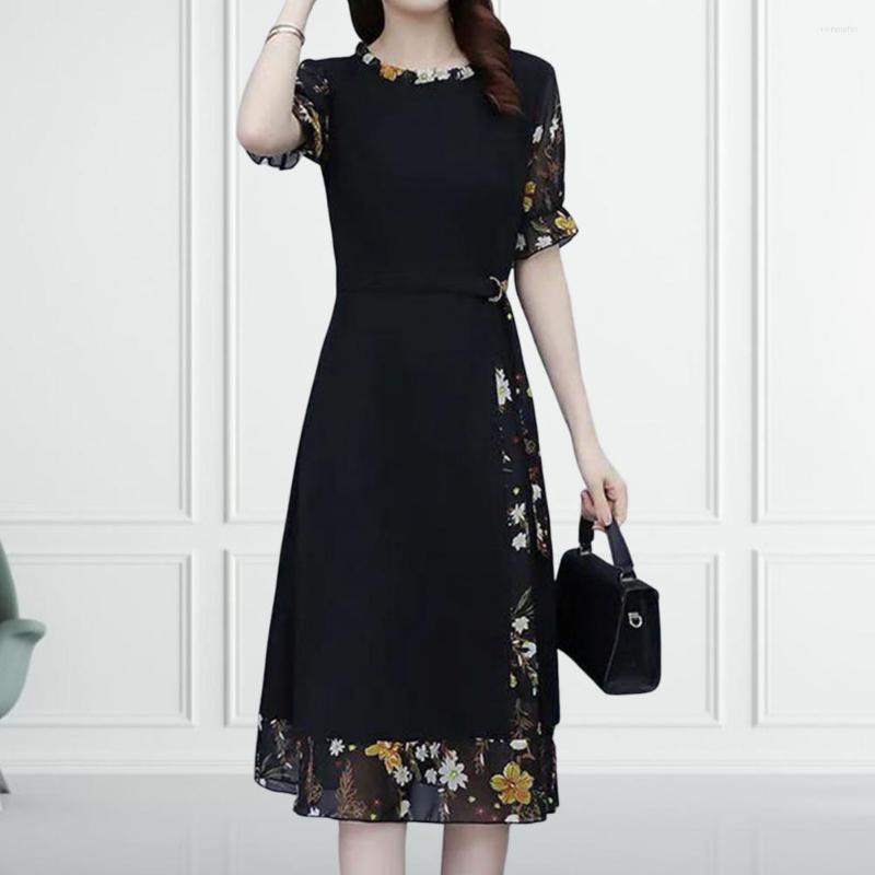 Casual Dresses O-neck Puff Short Sleeve Midi Dress Women Belt Waist Tight Loose Hem Fake Two Piece Floral Patchwork A-Line Daily Clothing, Black
Casual Dresses O-neck Puff Short Sleeve Midi Dress Women Belt Waist Tight Loose Hem Fake Two Piece Floral Patchwork A-Line Daily Clothing, Black
