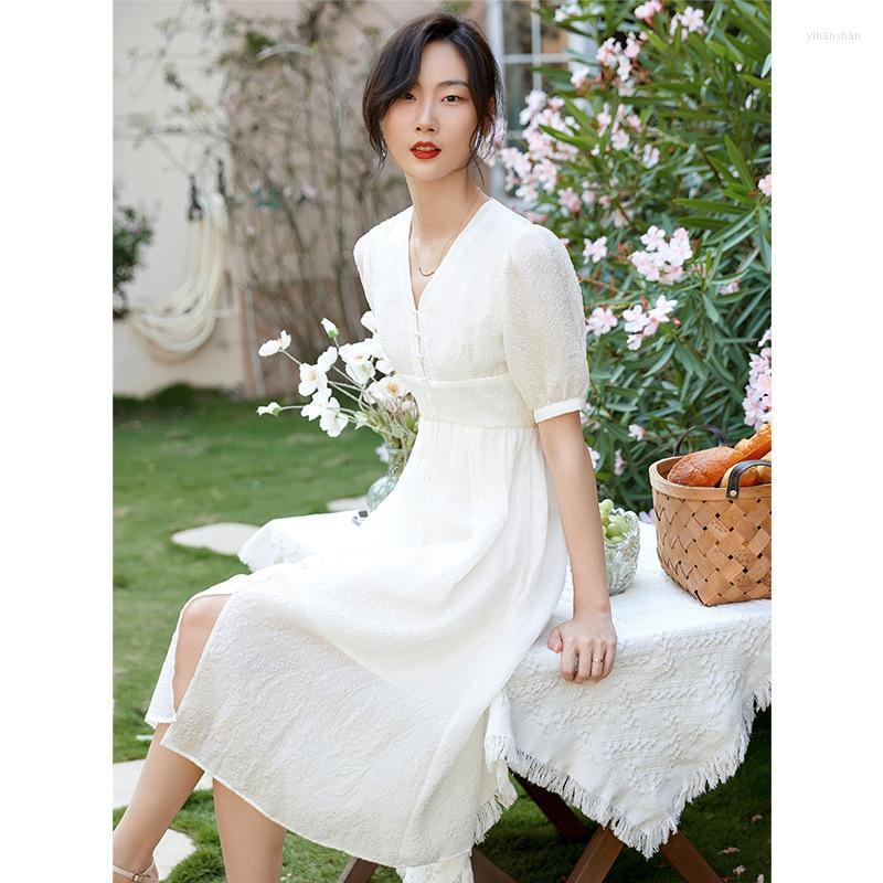 Casual Dresses Heavy Jacquard Silk Dress 2023 Female High Waist Thin Mulberry White Long Summer Holiday French Style
Casual Dresses Heavy Jacquard Silk Dress 2023 Female High Waist Thin Mulberry White Long Summer Holiday French Style