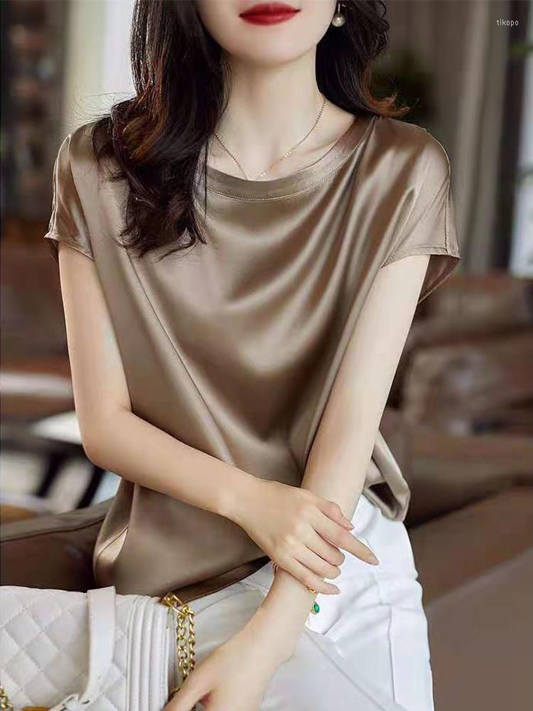 Women's T Shirts Silk Thin Short Sleeve Tees Korean Style Slip Woman Summer Clothes Elegant Black Brown Tops Solid Loose Casual 4XL
Women's T Shirts Silk Thin Short Sleeve Tees Korean Style Slip Woman Summer Clothes Elegant Black Brown Tops Solid Loose Casual 4XL